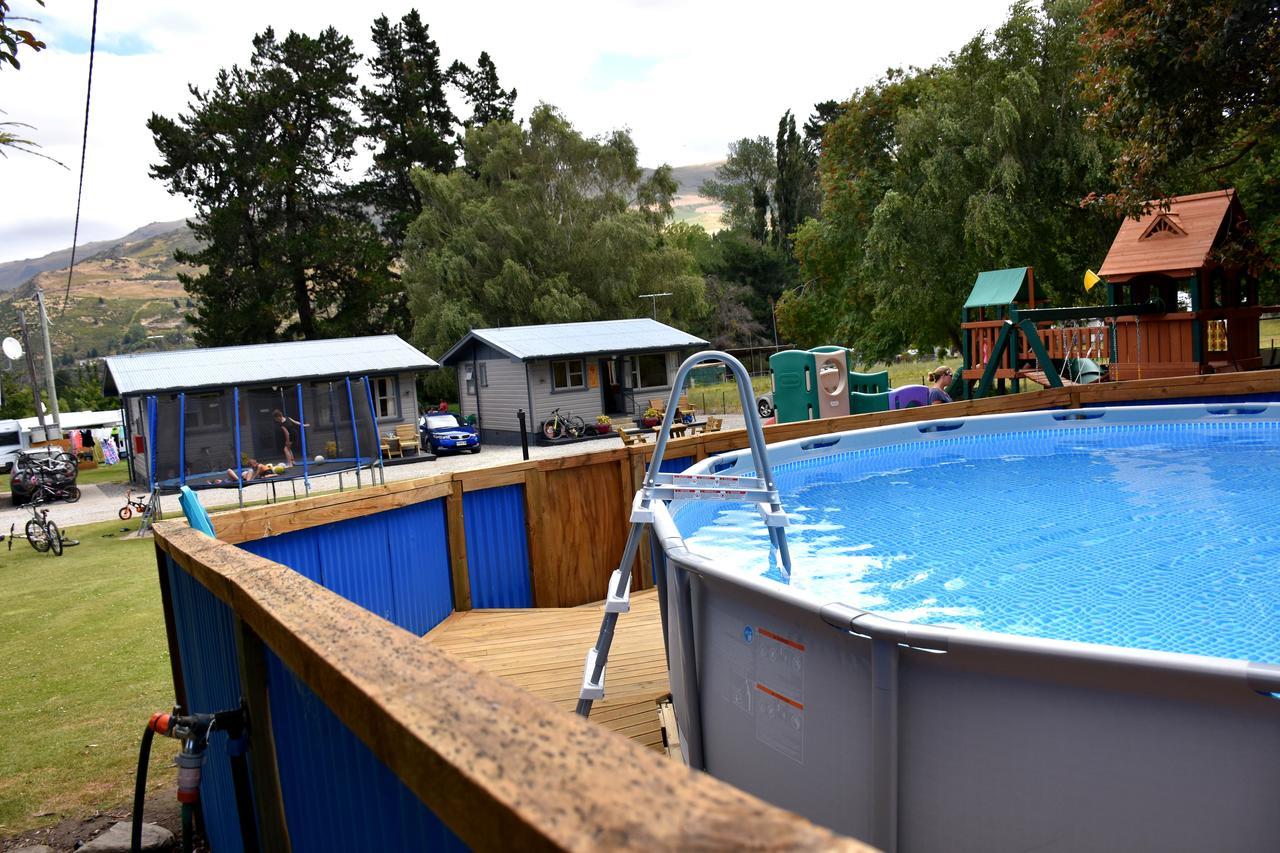 Roxburgh Clutha Gold Top 10 Holiday Park ภายนอก รูปภาพ